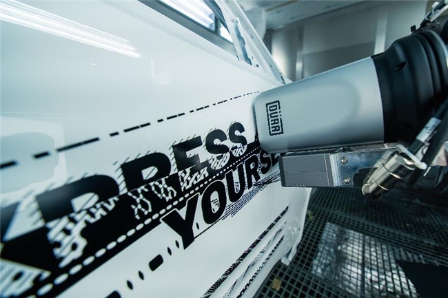 EcoNextJet实现车身定制图案的直接喷涂 中国化工网,okmart.com