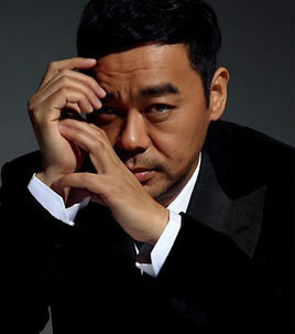 刘青云的英文名