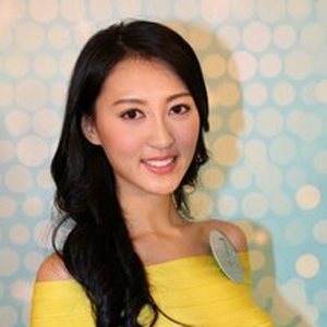 何艳娟的英文名