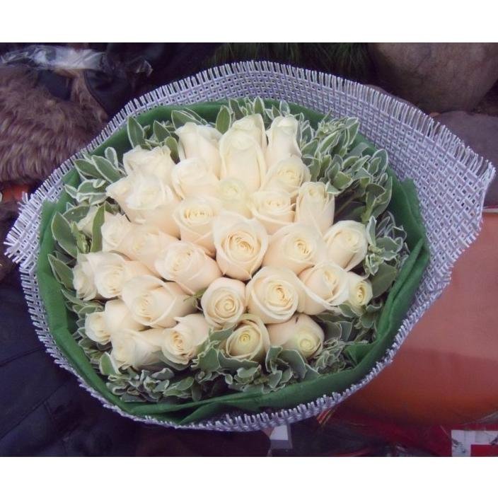 香槟玫瑰的花语