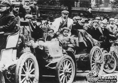 世界上第一起交通罚款