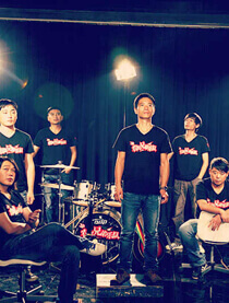 农民兄弟乐队的英文名