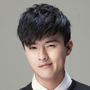 王艺霖的英文名